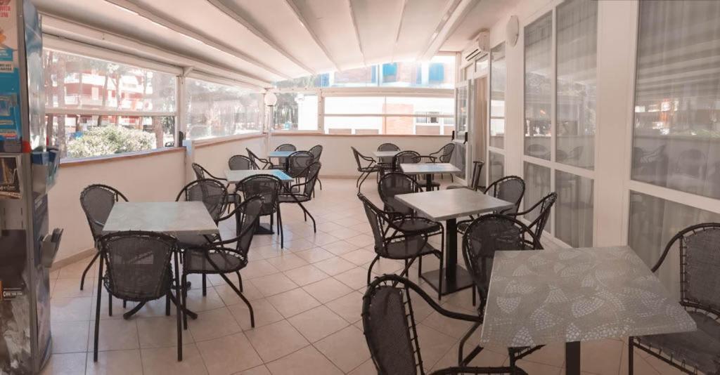 Hotel Zeus Cervia Dış mekan fotoğraf