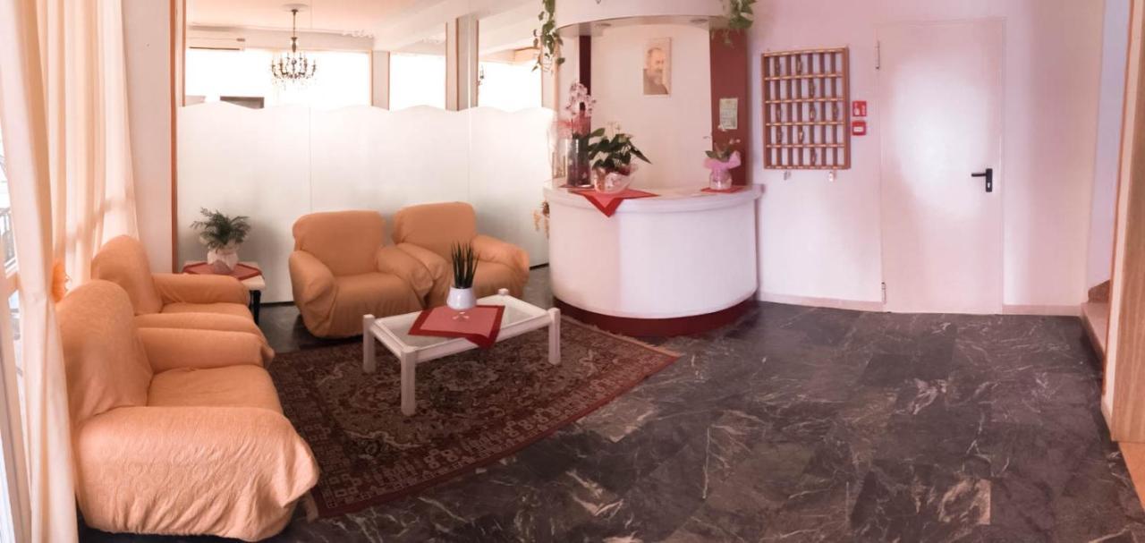 Hotel Zeus Cervia Dış mekan fotoğraf
